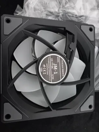 Refrigeración líquida PC + 3 ventiladores