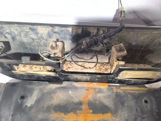 Portamatrículas Mitsubishi Montero