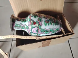 Vaso cinese vintage decorato