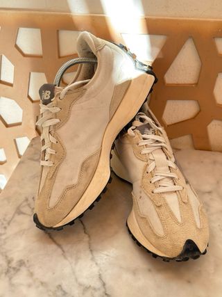 Zapatillas New Balance 327 Beige/Marrón