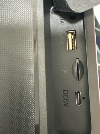 Altavoz de calidad Bluetooth Negro con Luces LED