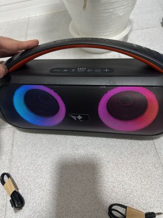 Altavoz de calidad Bluetooth Negro con Luces LED