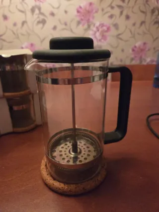 Set Cafetera Bodum + 4 Tazas