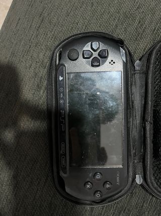 Psp negra con funda