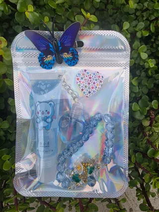 Bolsita Maquillaje Mariposa y Pulsera