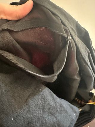 Bolso hippie negro y rojo