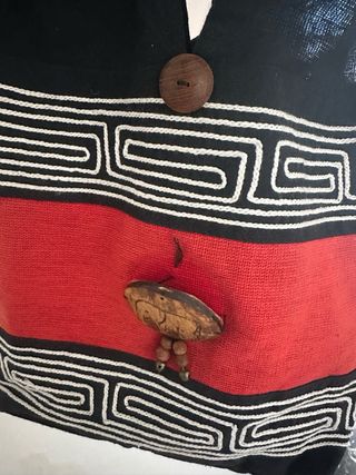 Bolso hippie negro y rojo