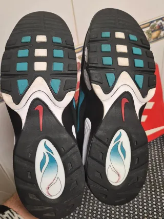 NIKE AIR GRIFFEY MAX 1