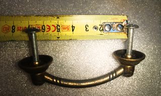 Tirador de mueble.