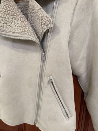 Cazadora beige con borrego green coast