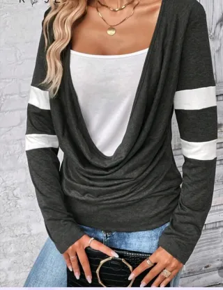 Camiseta gris y blanca talla S