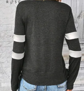 Camiseta gris y blanca talla S