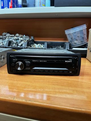 2 Radios Coche JVC y Sony