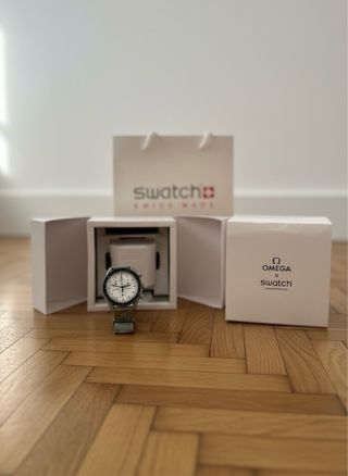 Swatch x Omega 1965