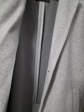 Gabardina gris hombre