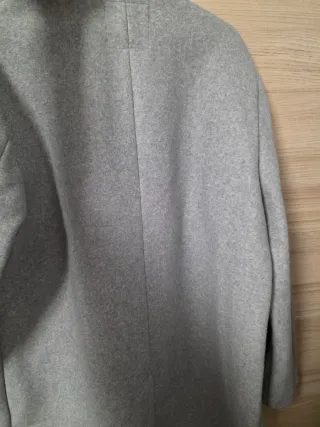 Gabardina gris hombre