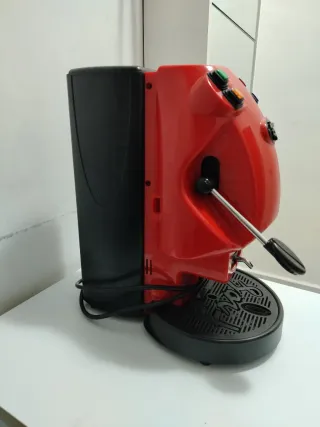 Macchina Caffè Frog Rossa