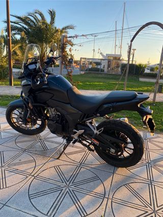 Honda CB500X 2023