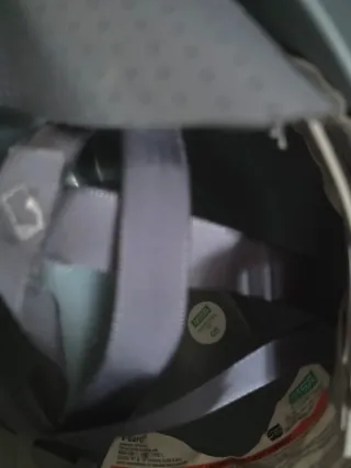 Casco de seguridad gris