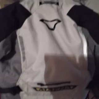 Chaqueta Moto Macna 2XL Buen Estado. 4 estaciones