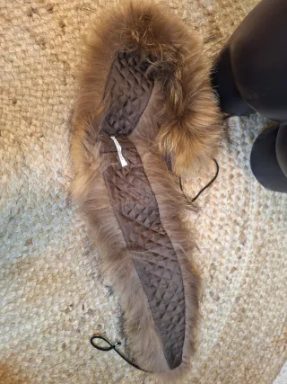 Collo in pelliccia ecologica