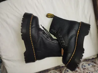 Botas Dr. Martens Negras