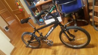 Bicicleta BMX