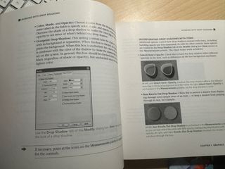 A Guide to  QuarkXPress 7 to Apple (2 books)