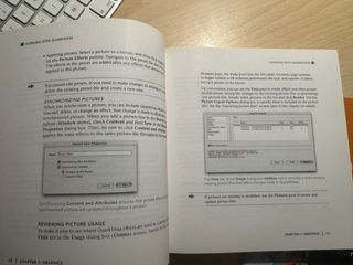 A Guide to  QuarkXPress 7 to Apple (2 books)