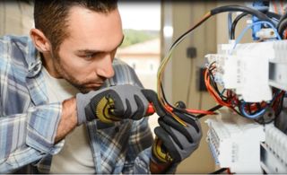 ELECTRICISTA RÁPIDO Y ECONÓMICO