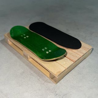 Fingerboard + Mini palet