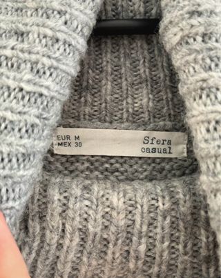 Jersey sin mangas cuello alto gris