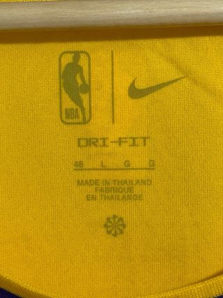 Camiseta Lakers 6 Nike Talla L