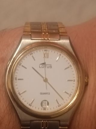 Reloj Lotus Clásico Caballero Dorado/Plateado