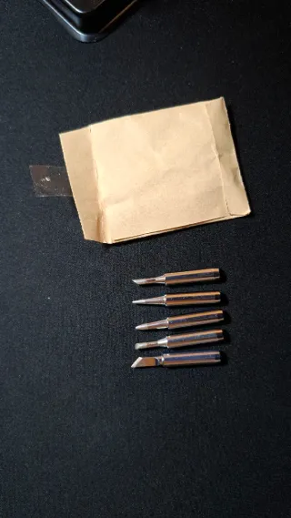 Soldador Parkside con accesorios