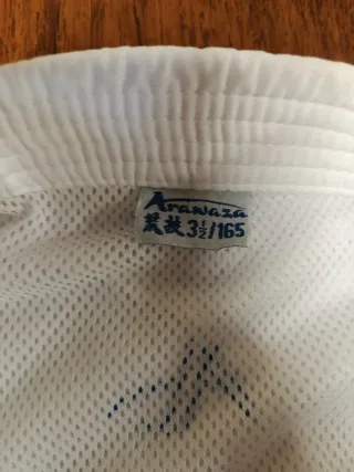 Kimono Karate Arawaza. Talla 1.65