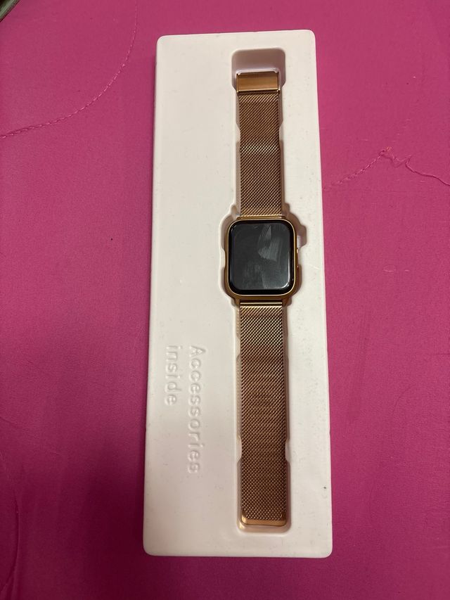 Reloj Inteligente Negro y Dorado