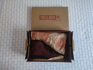 Pikolinos botín blucher rojo 39