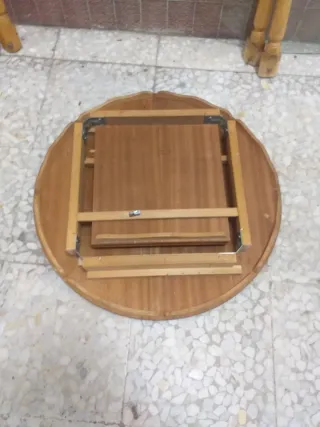 Mesa redonda extensible madera y cristal