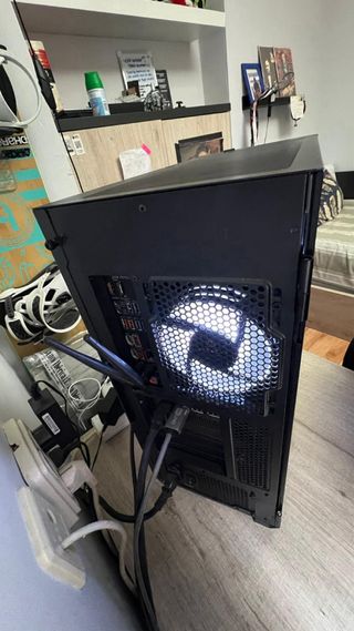 COHETE: INTEL I7 13700, RTX 4080, RAM CRS32gb, 4TB