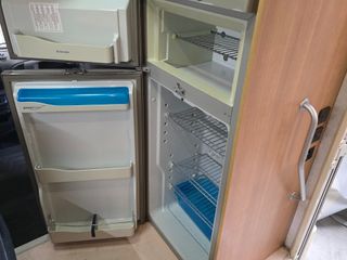 Mercedes-Benz RIMOR 727 TC Garaje grande