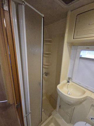 Mercedes-Benz RIMOR 727 TC Garaje grande