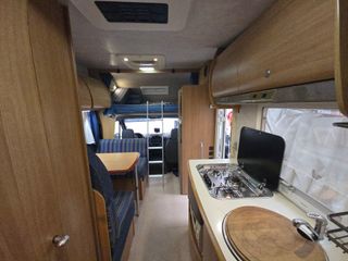 Mercedes-Benz RIMOR 727 TC Garaje grande