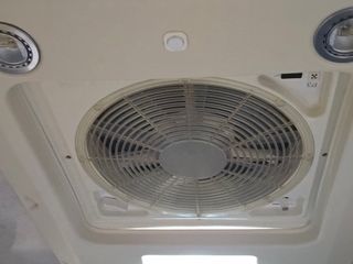 Mercedes-Benz RIMOR 727 TC Garaje grande