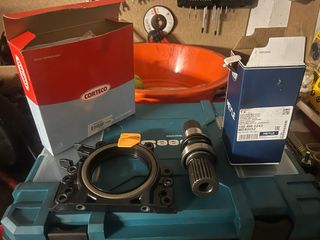 Repuestos VW T5: Sello y Eje Diferencial