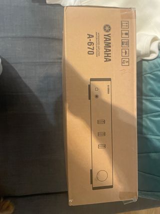 Amplificador Yamaha A-670 Plata