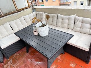Conjunto Muebles Terraza: Sofá y Mesa