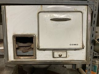 Cocina antigua de leña/carbón