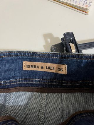 Falda vaquera Bimba y Lola cremallera