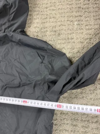 ¡¡OFERTA!! Talla XS Cortavientos Ellesse Negro